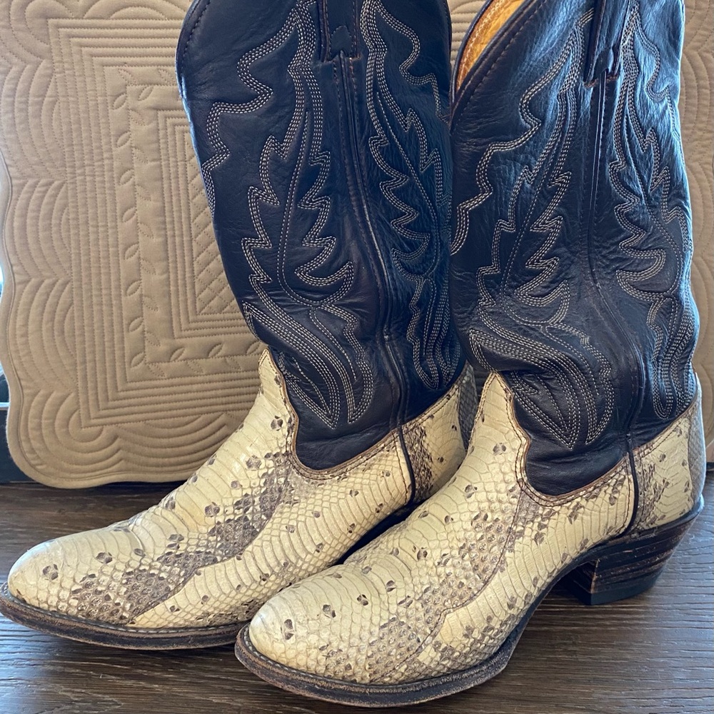 Vintage double h snake skin cowboy boots 9.5D